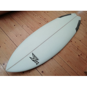 Planche de surf Korvenn Fish